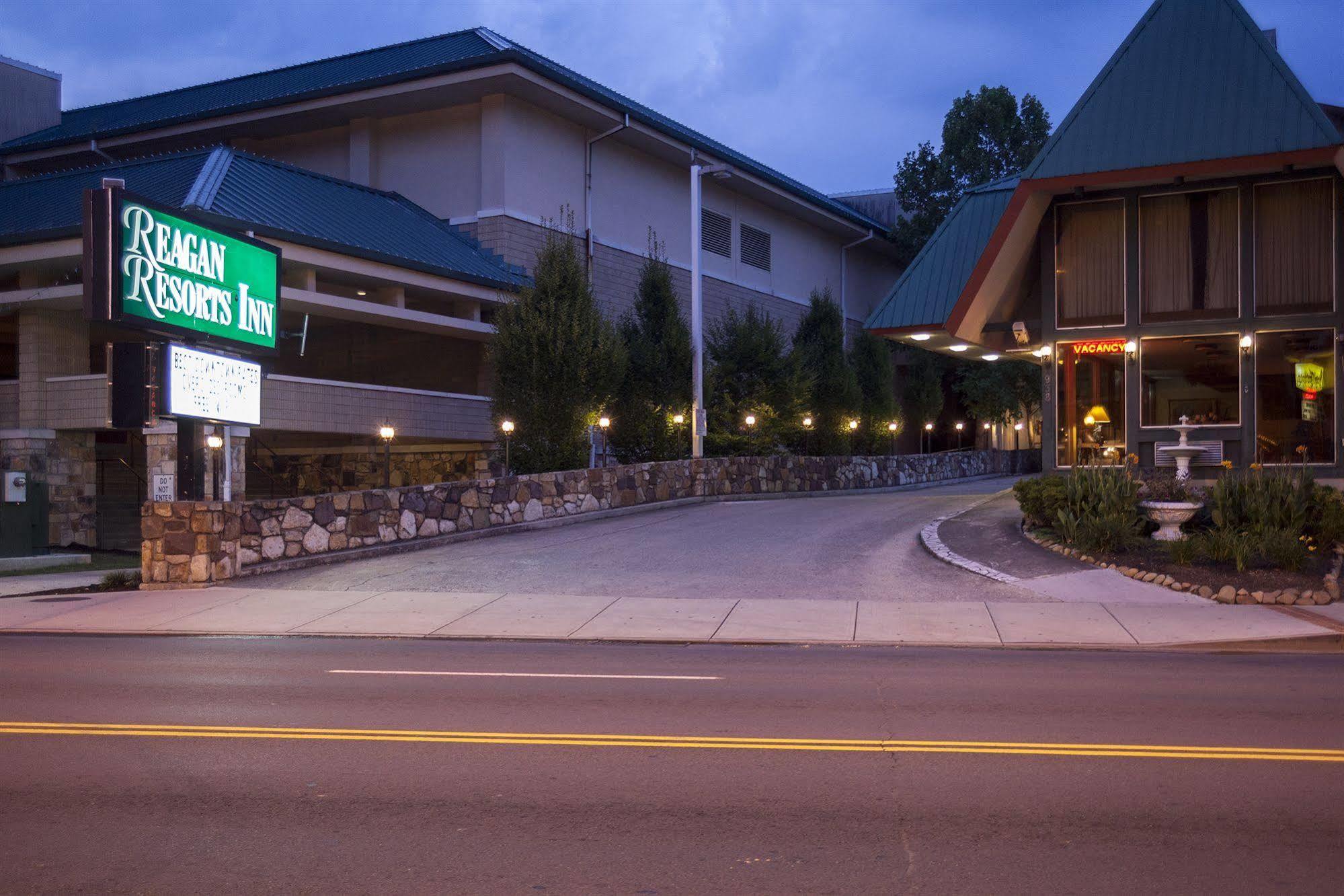 Reagan Resorts Inn (Adults Only) Gatlinburg Zewnętrze zdjęcie